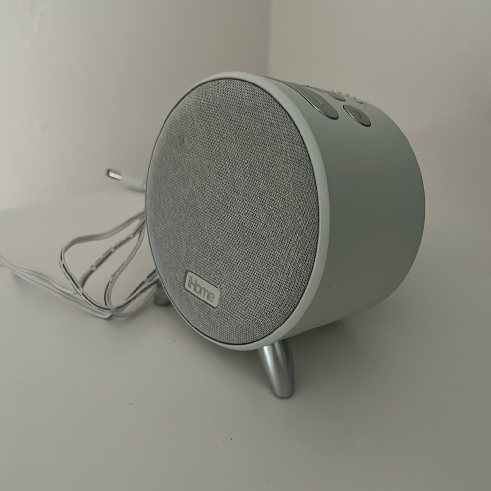iHome Bluetooth Powerclock